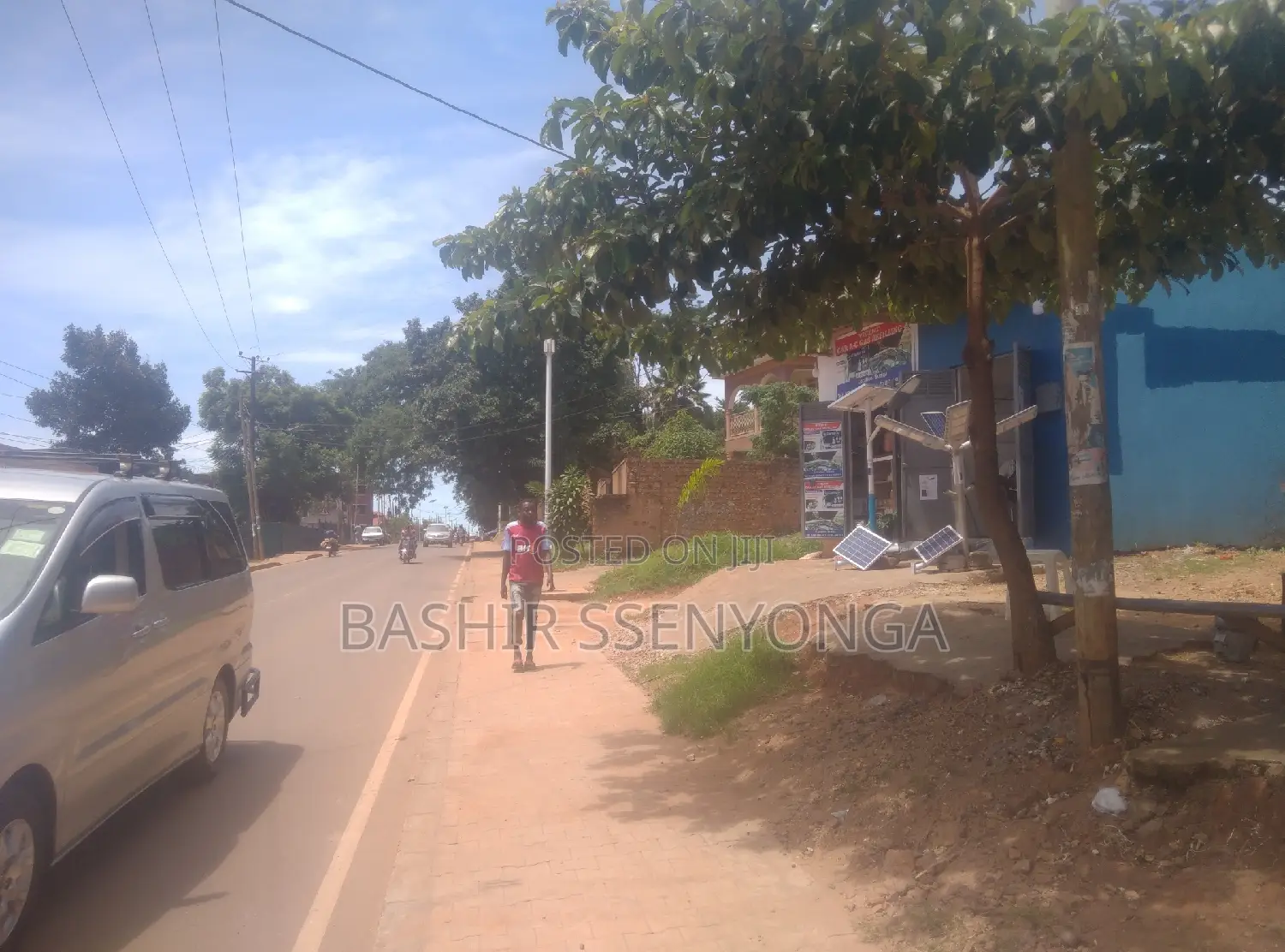9bdrm House in Makindye for sale