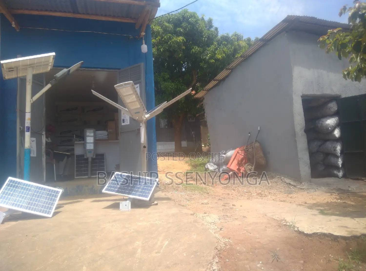 9bdrm House in Makindye for sale