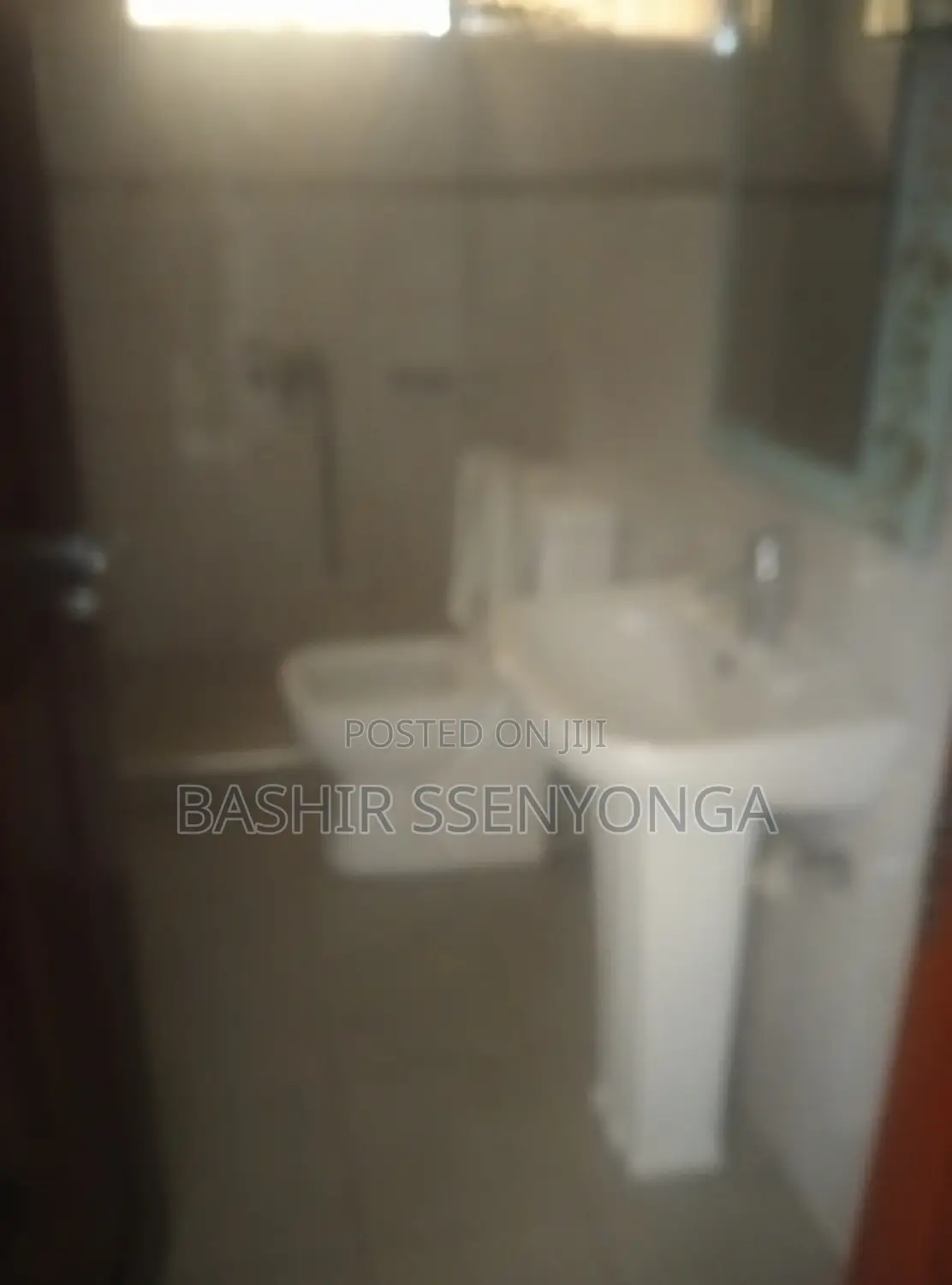 3bdrm Apartment in Makindye for rent