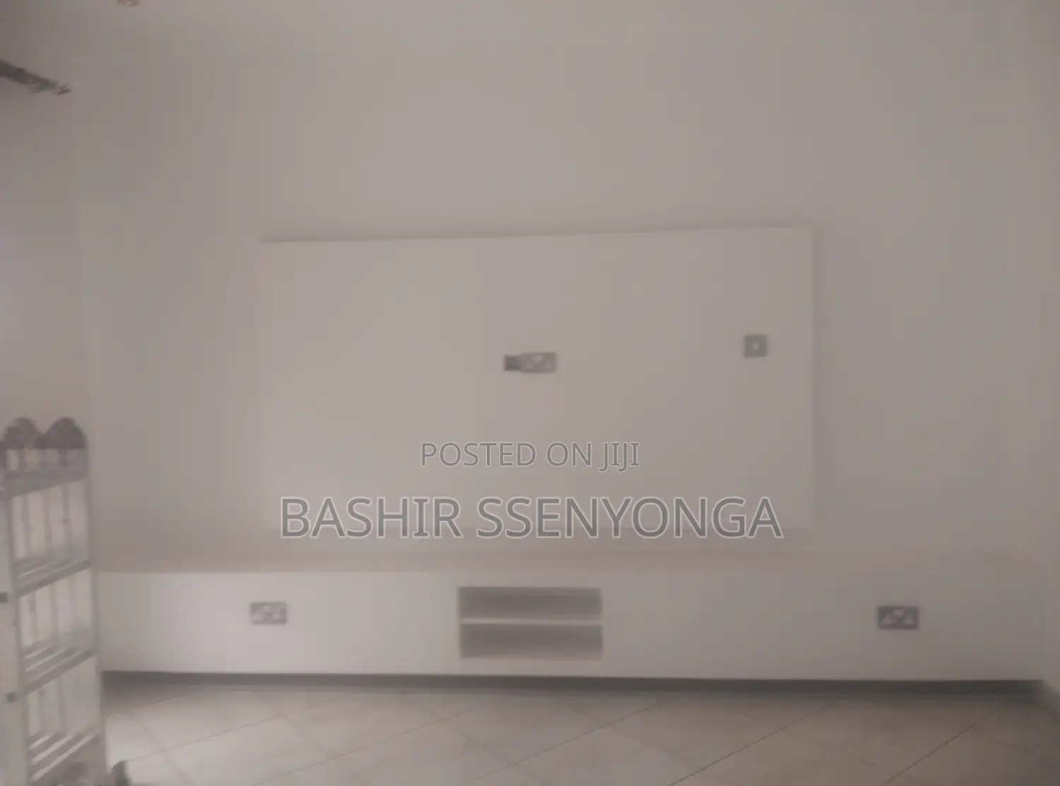 3bdrm Apartment in Makindye for rent