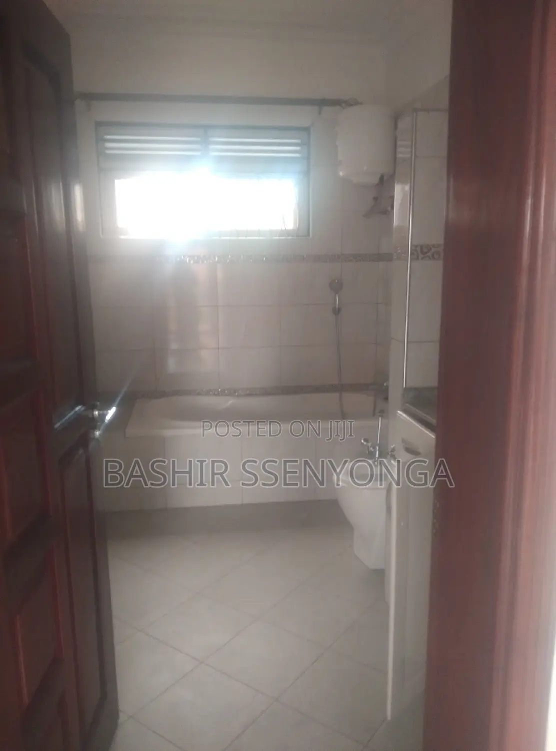 3bdrm Apartment in Makindye for rent
