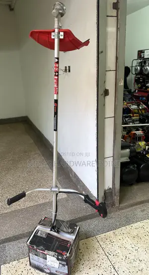 Grass Cutter/ Brush Cutter/Gasoline Lawn Mower
