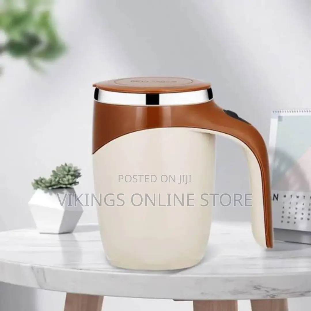 Multifunctional Magnetic Self-Stirring Cup Travel Mug