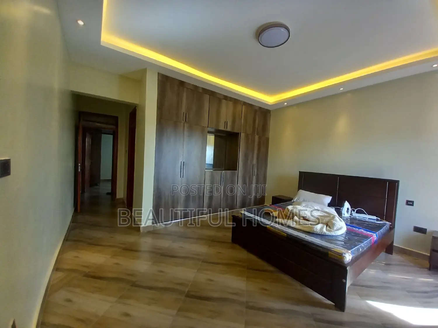 Furnished 3bdrm Apartment in Kisaasi, Central Division for sale