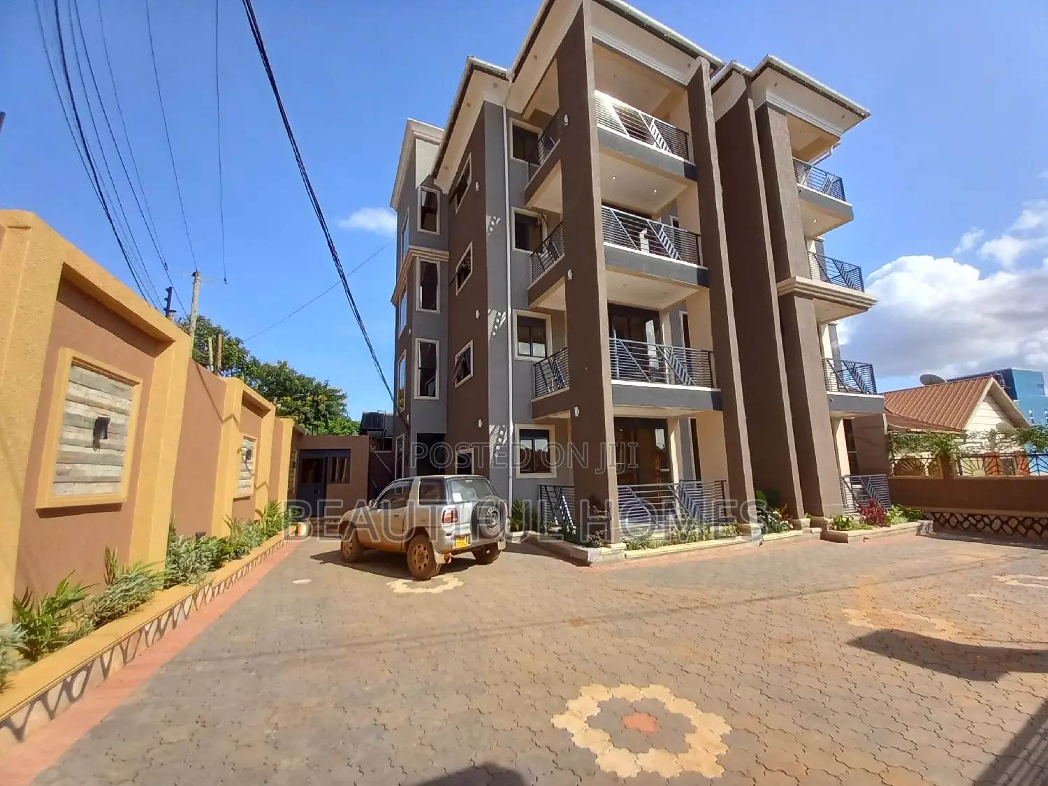 Furnished 3bdrm Apartment in Kisaasi, Central Division for sale