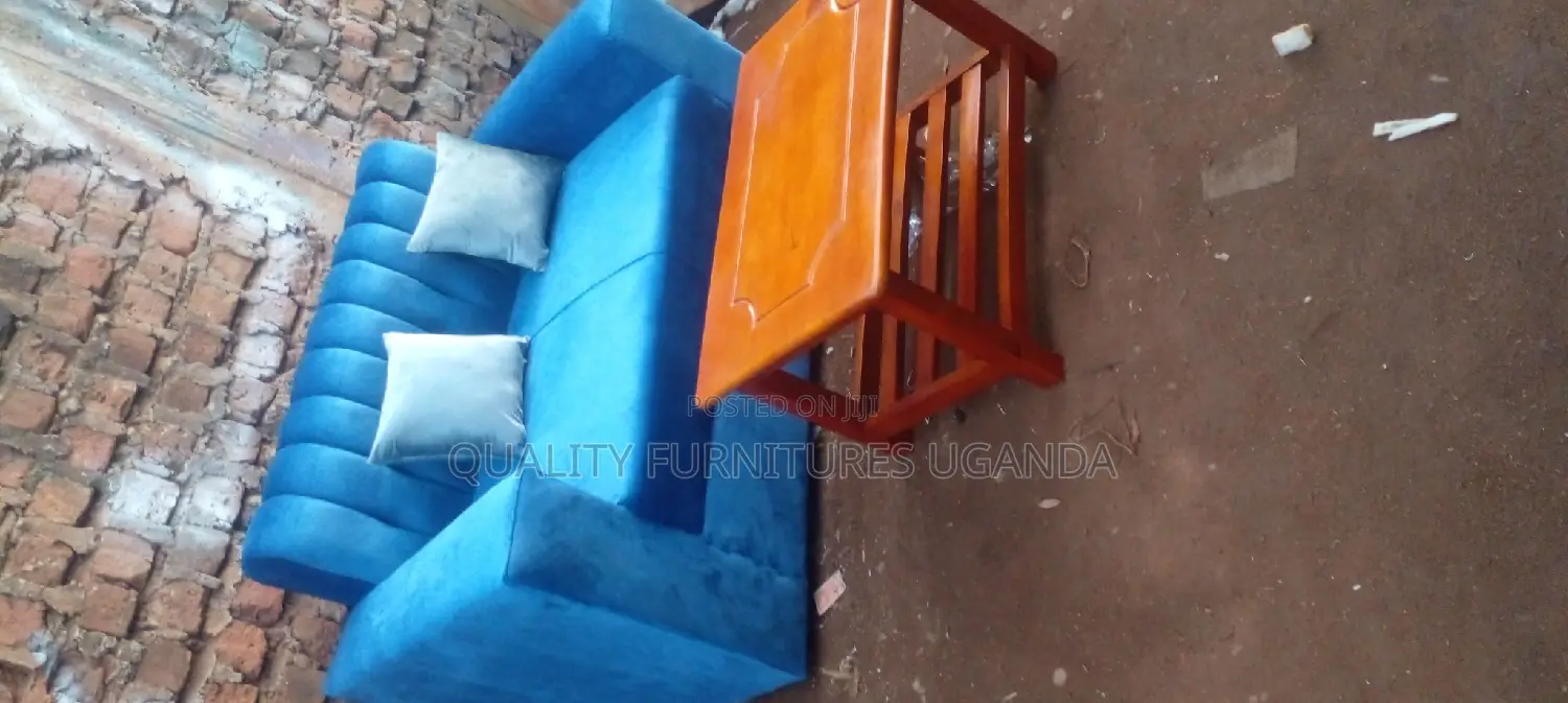 Brand New 2 Seater Sofa Seat With a Tea Table