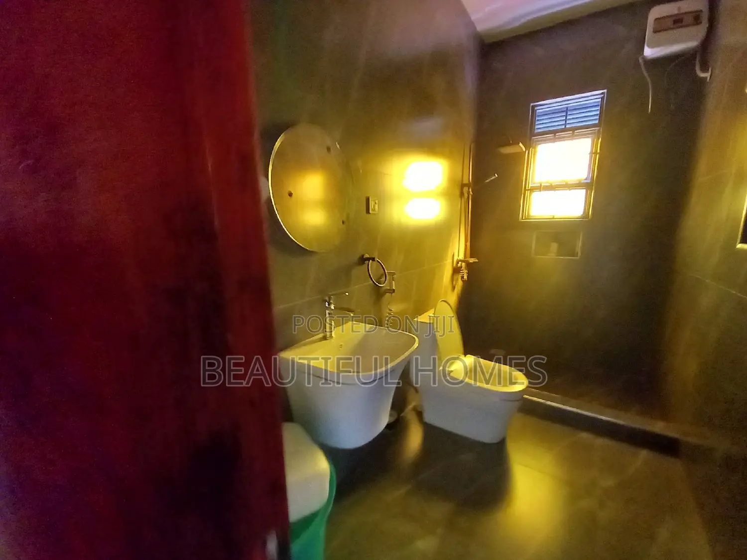 Furnished 3bdrm Apartment in Kisaasi, Nakawa for sale