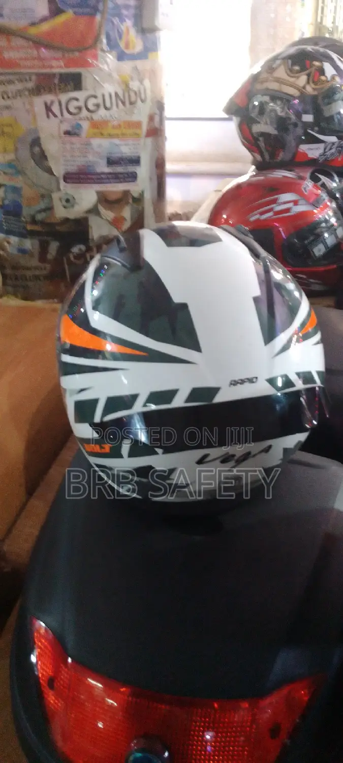 Bike Helmet (Bolt