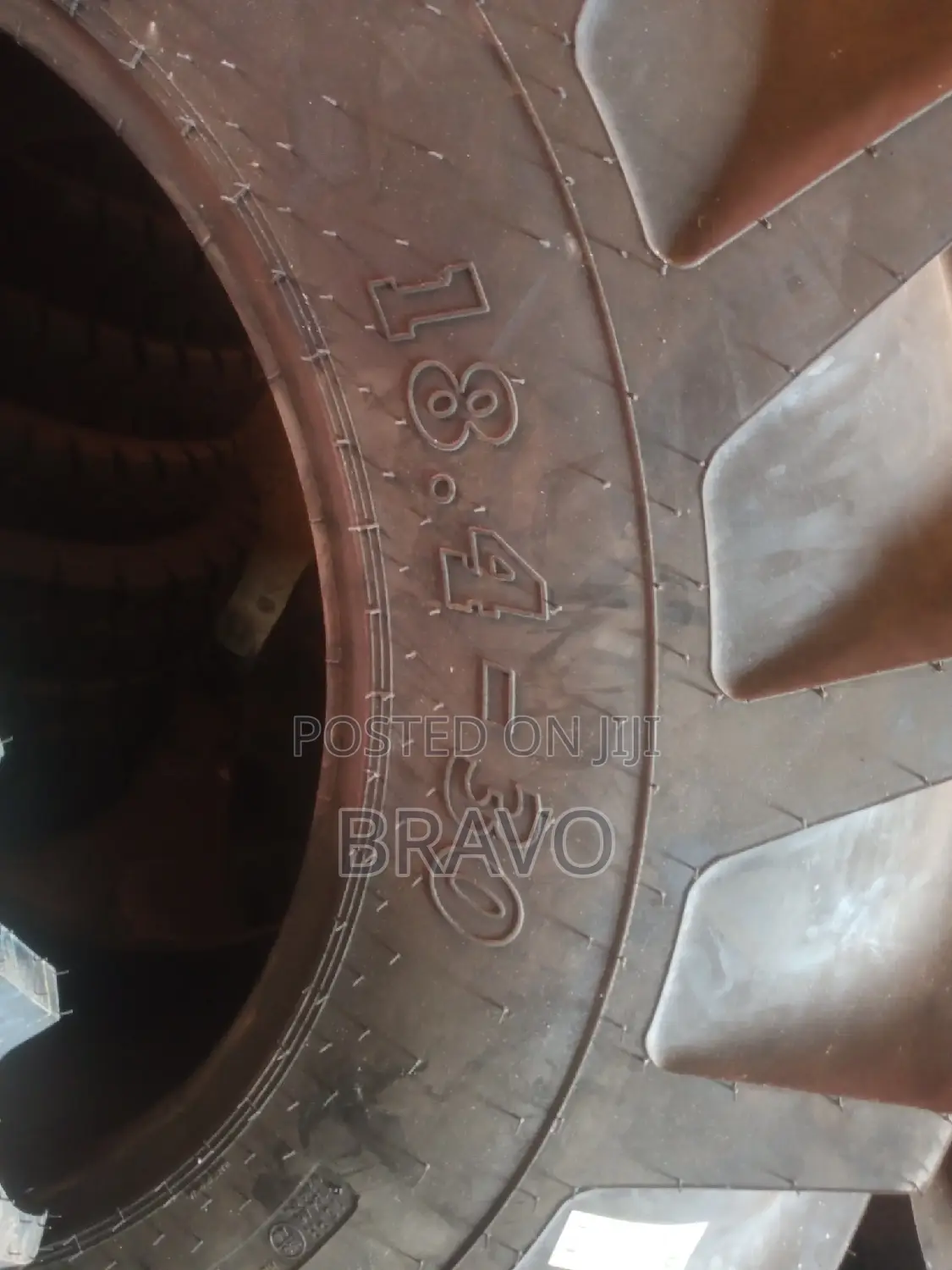 18.4-30 B.K.T Tractor Tyres With 16 Ply.
