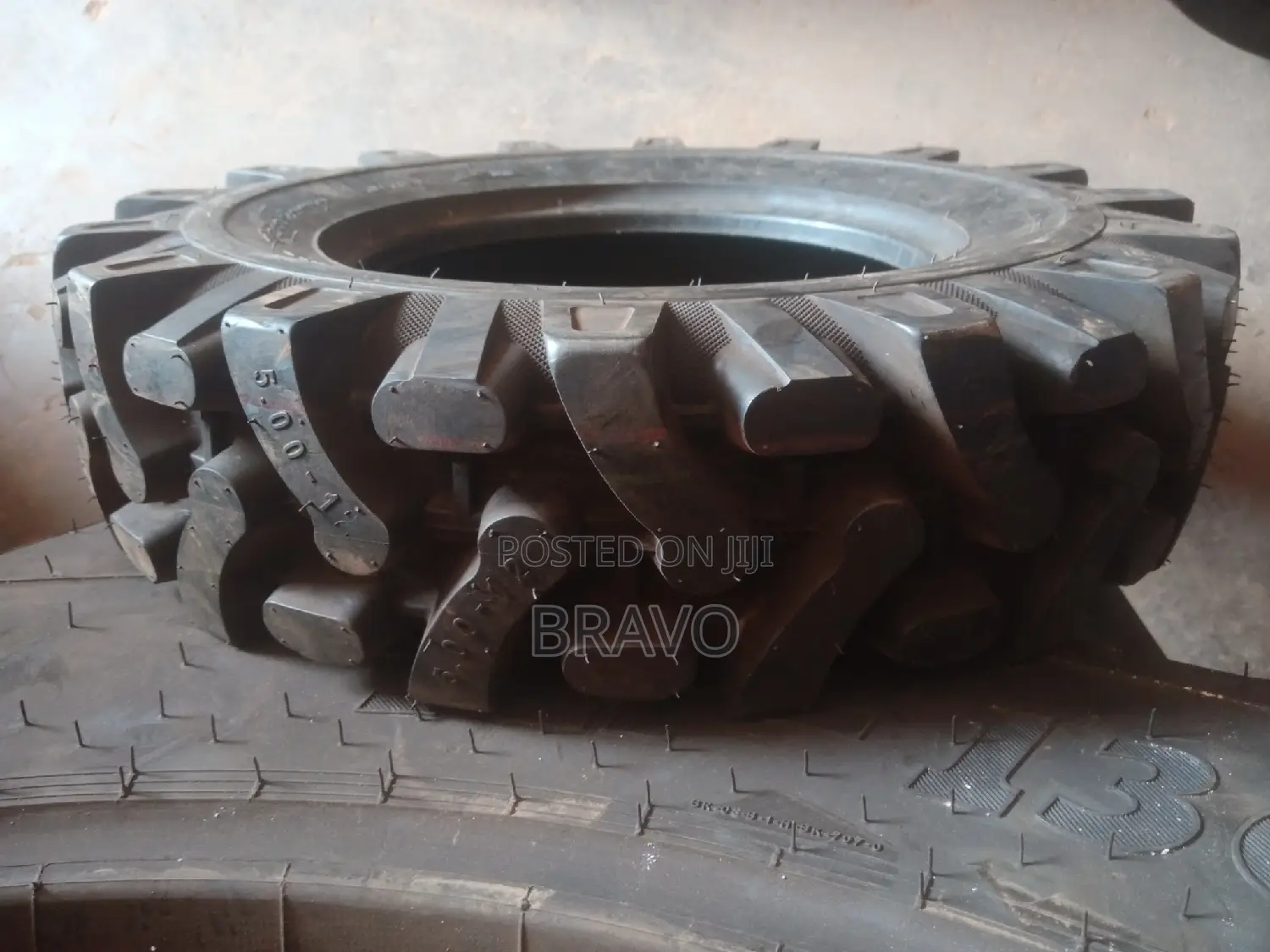 500-12 Nylon Tyres.