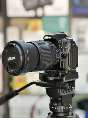 Nikon D 90
