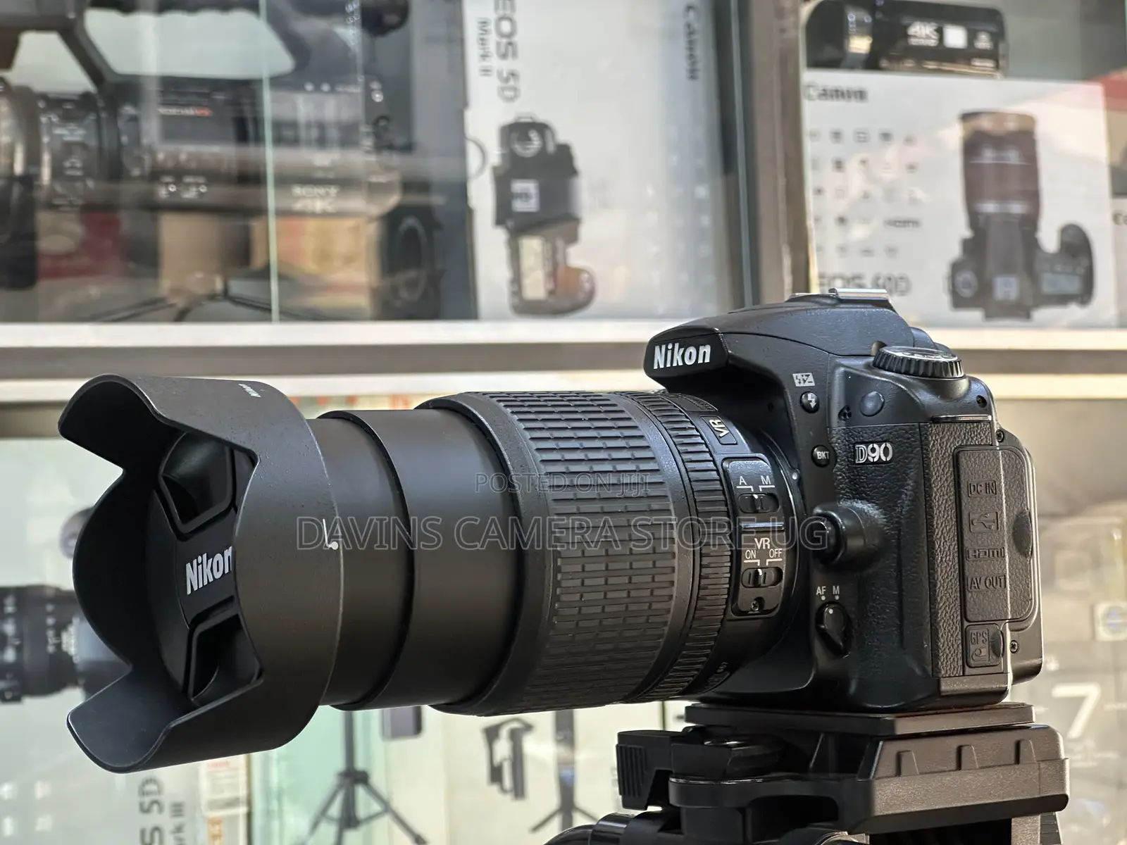 Nikon D 90