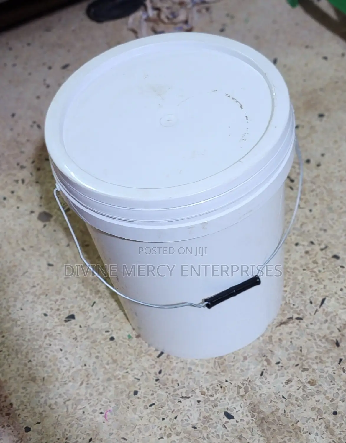 White Bucket With Lid