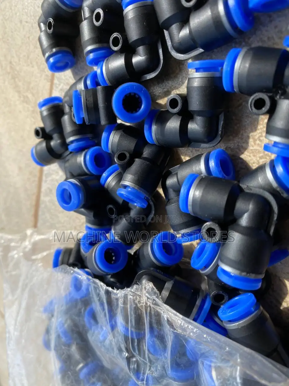 Elbow 10mm Pneumatic Connectors