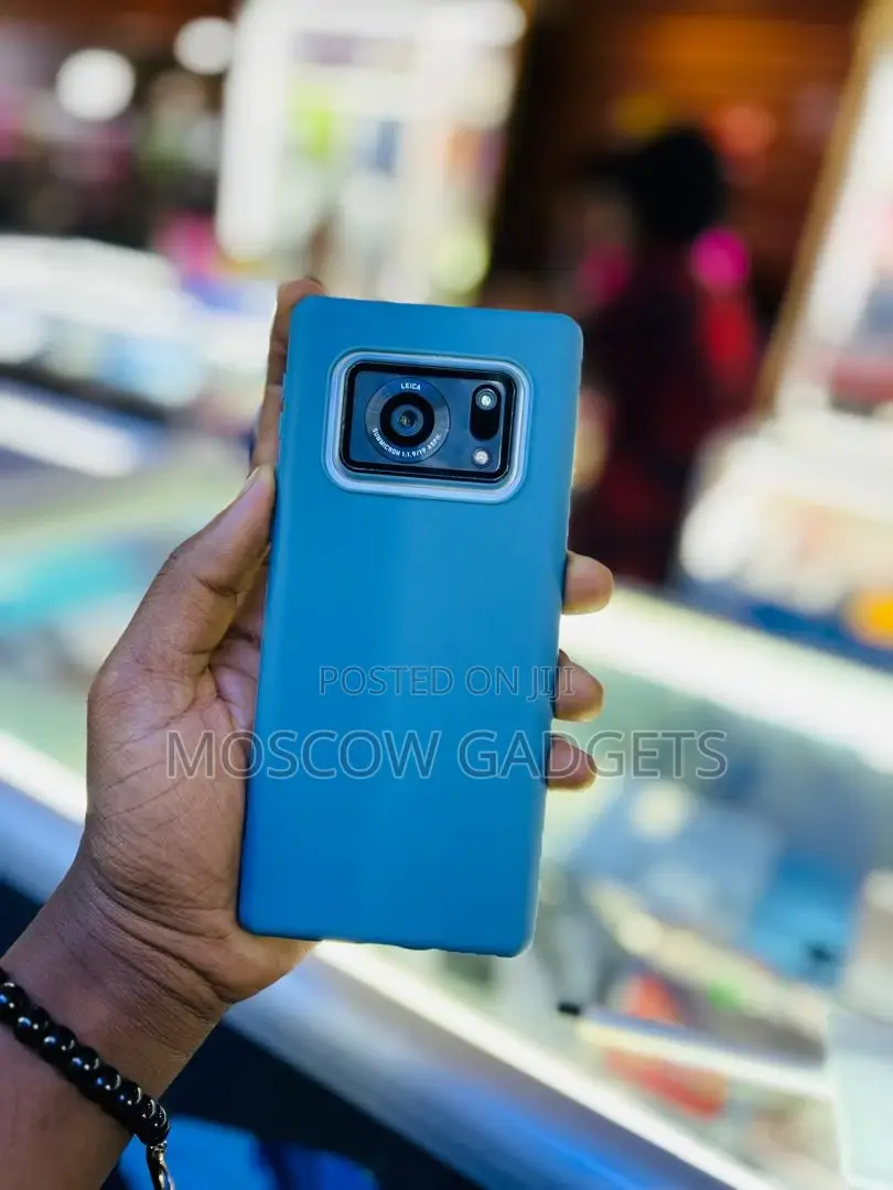 Sharp Aquos R6 128 GB Blue