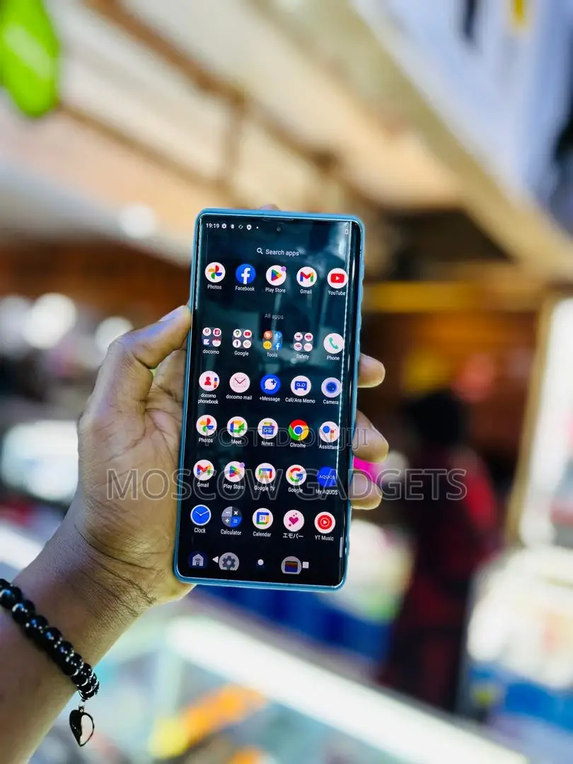 Sharp Aquos R6 128 GB Blue
