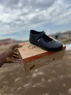 Photo - Girls Genuine Leather School Shoes