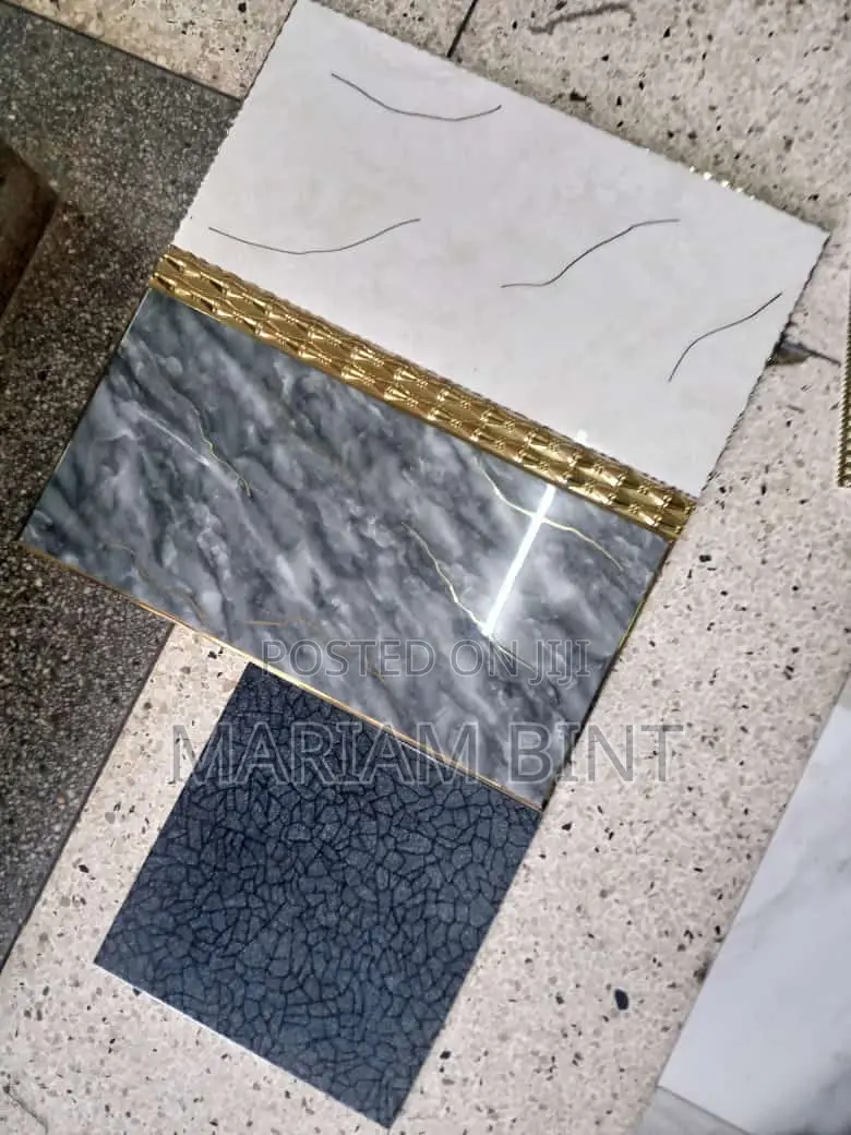 Wall Tiles Chain