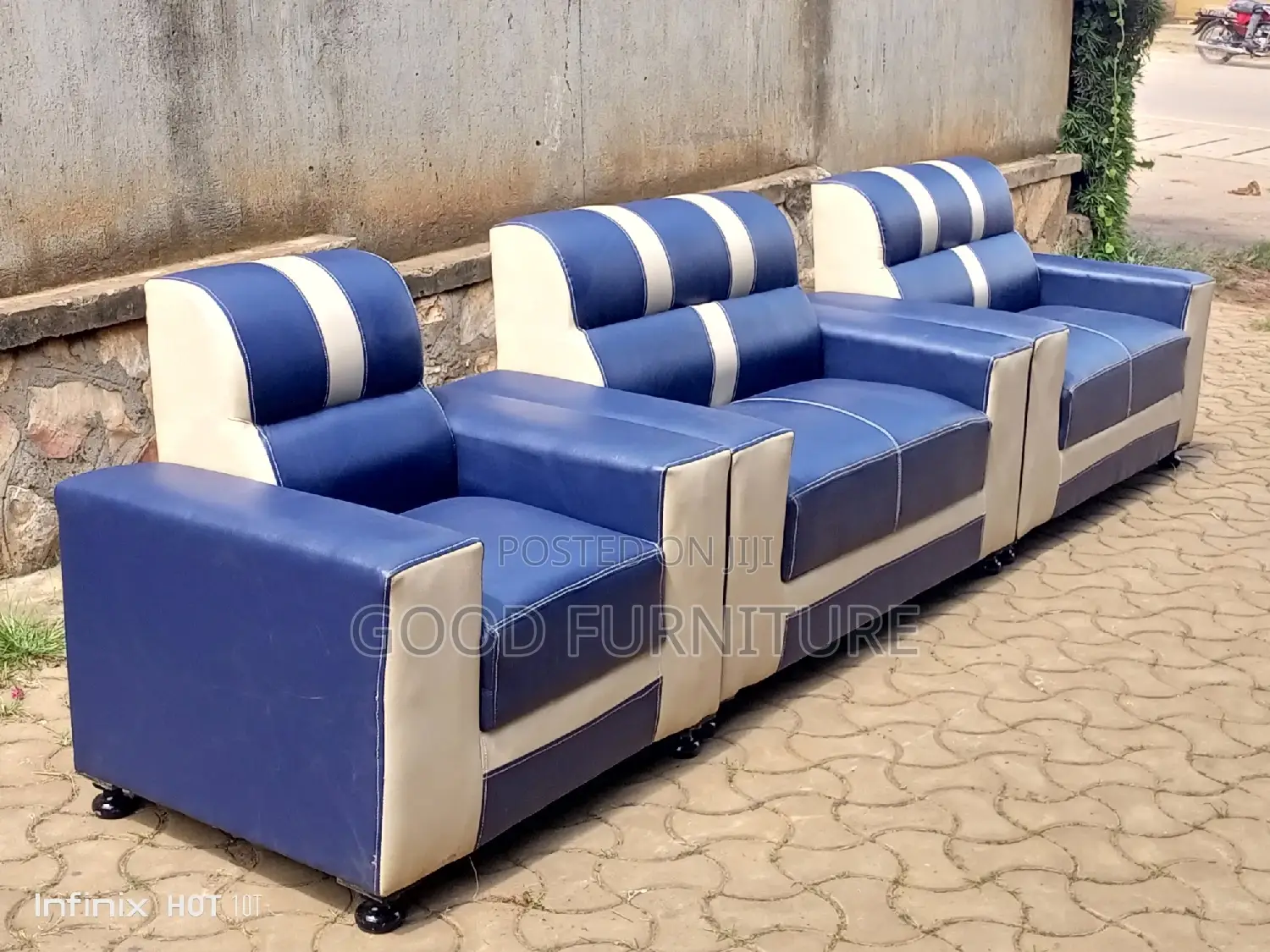 Beautiful Five Seater Sofa