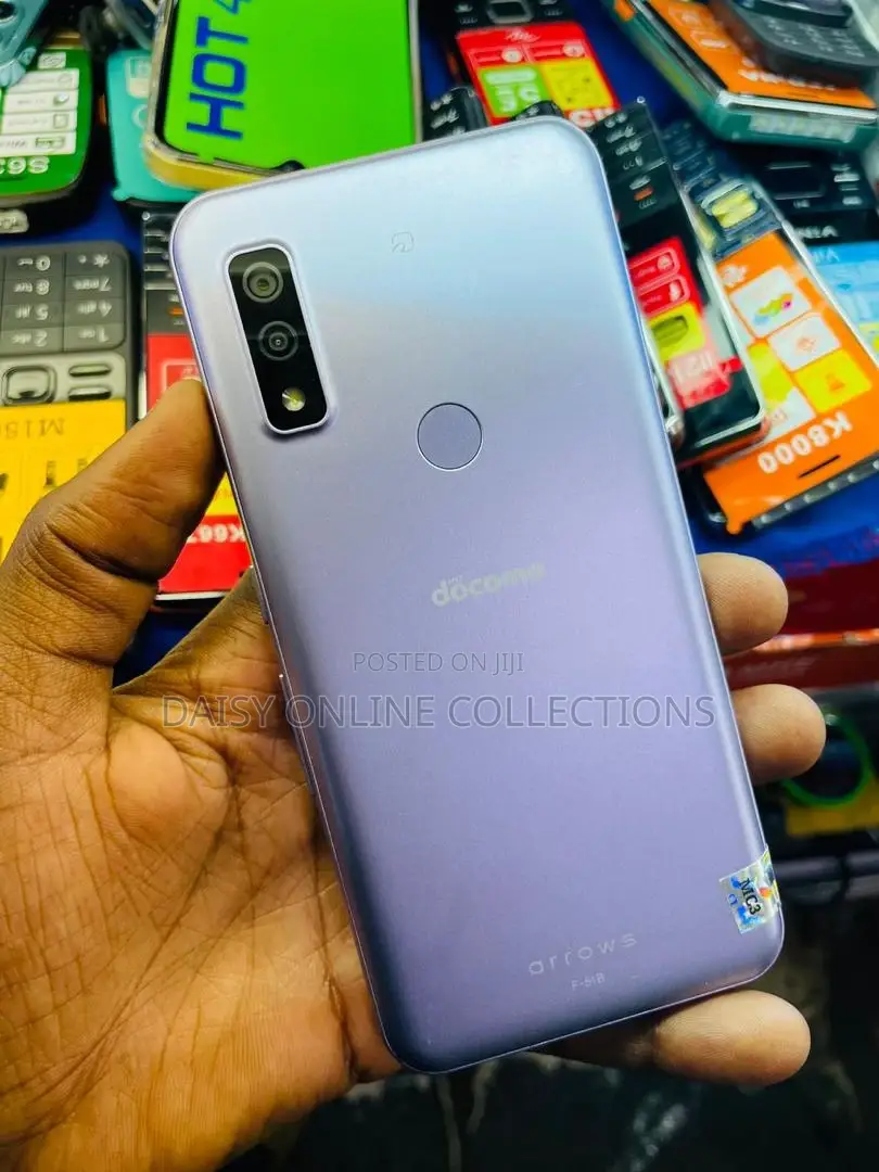 Fujitsu Arrows We F-51B 64 GB Purple