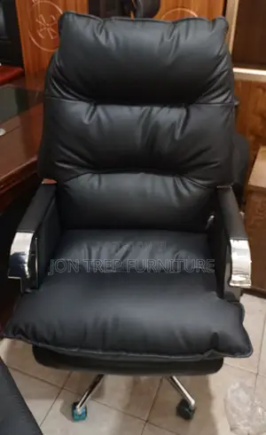 Executive Director Office Chair Recrainer
