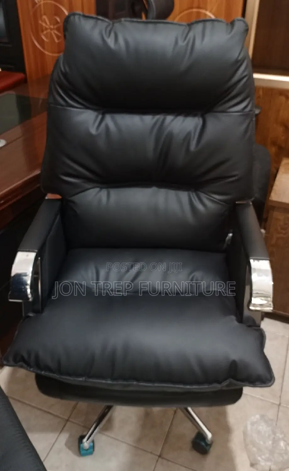 Executive Director Office Chair Recrainer