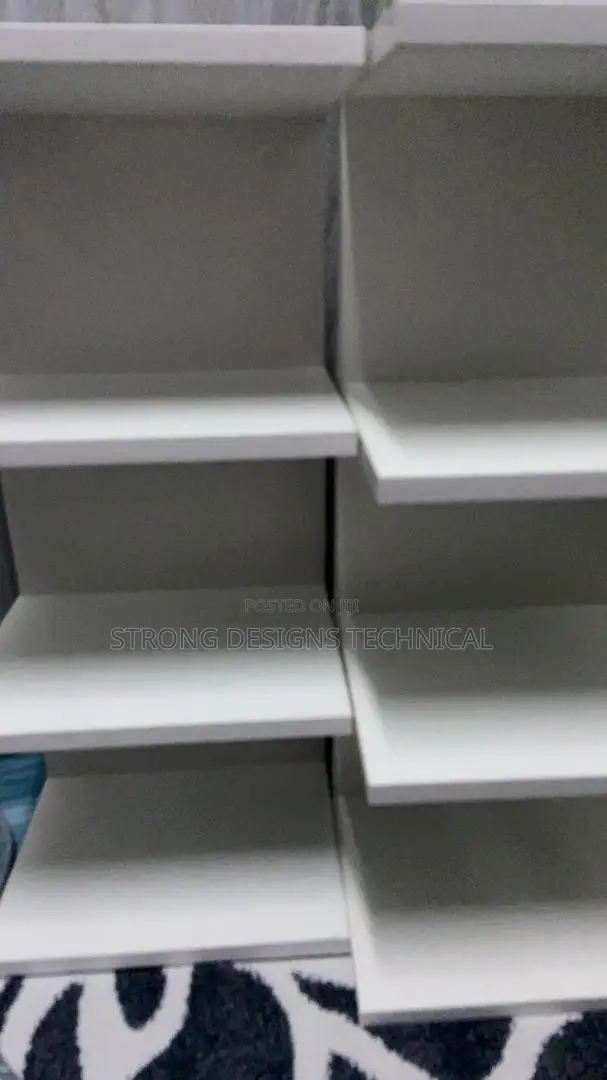 Multipurpose Wall Shelf. Cosmetics/ Perfumes/ Vases