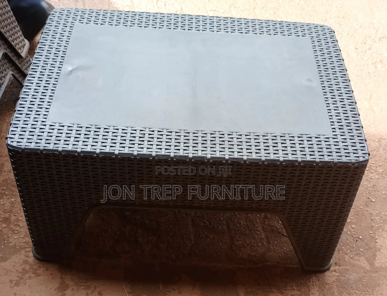 Bar and Restaurant Table