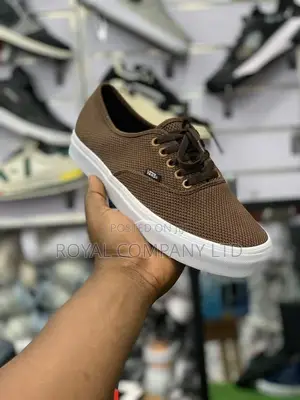 Sneakers /Men Sneakers /Genuine Quality