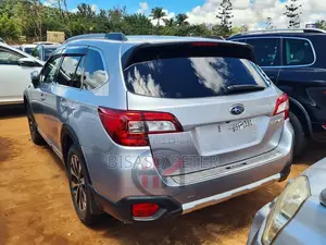 Subaru Outback 2.5i Premium AWD 2016 Silver