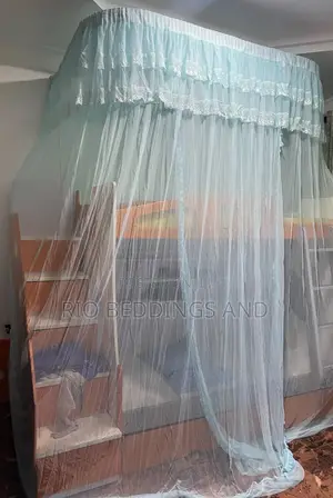 Wall Mount Decker Mosquito Net
