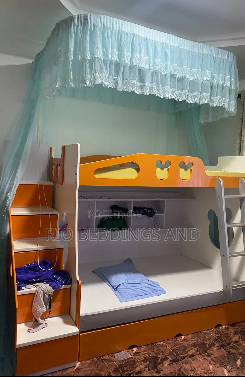 Wall Mount Decker Mosquito Net