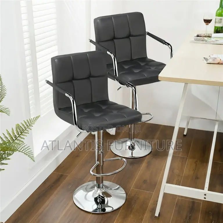 Pharmacy Receptionist High Stools