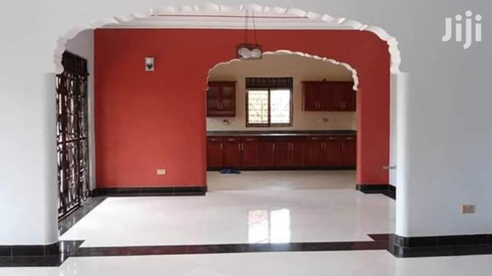Kira With Tarmack Close Super Quality Mansion on Sell
