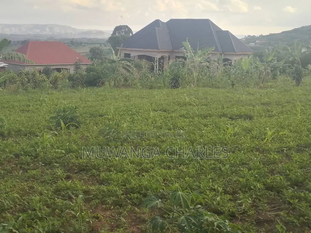 Plot for Sale at Entebbe