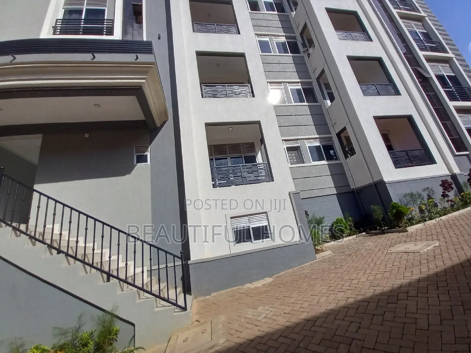 Furnished 2bdrm Apartment in Kisaasi, Nakawa for sale