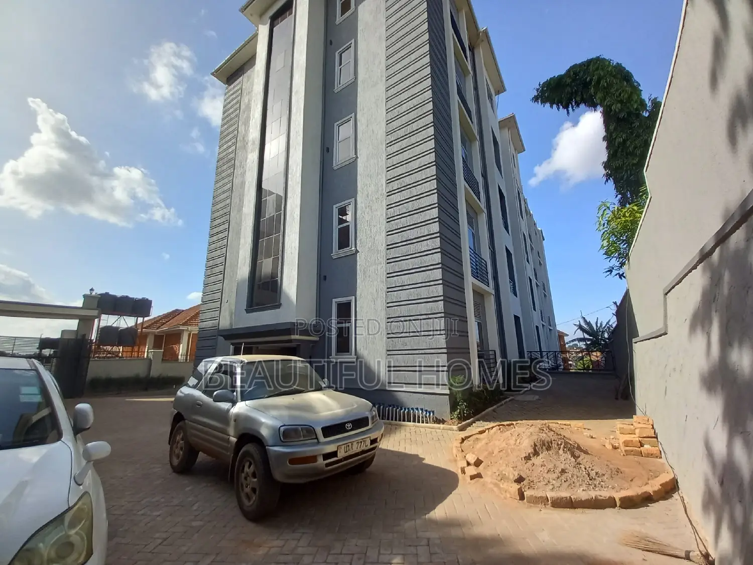 Furnished 2bdrm Apartment in Kisaasi Corporate, Nakawa for sale