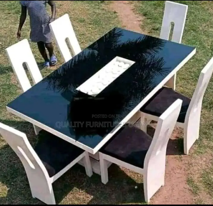 6 Seater Dinning Table on Order