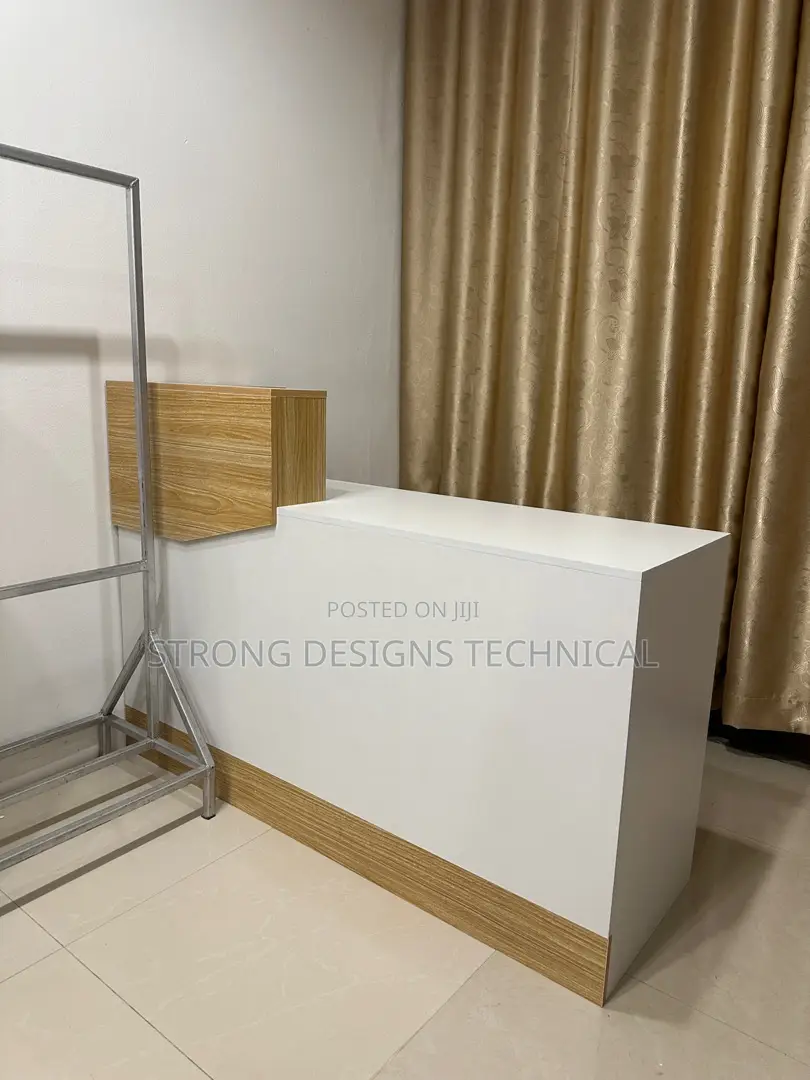4ft Reception Counter/ Cashier Counter/ Table.
