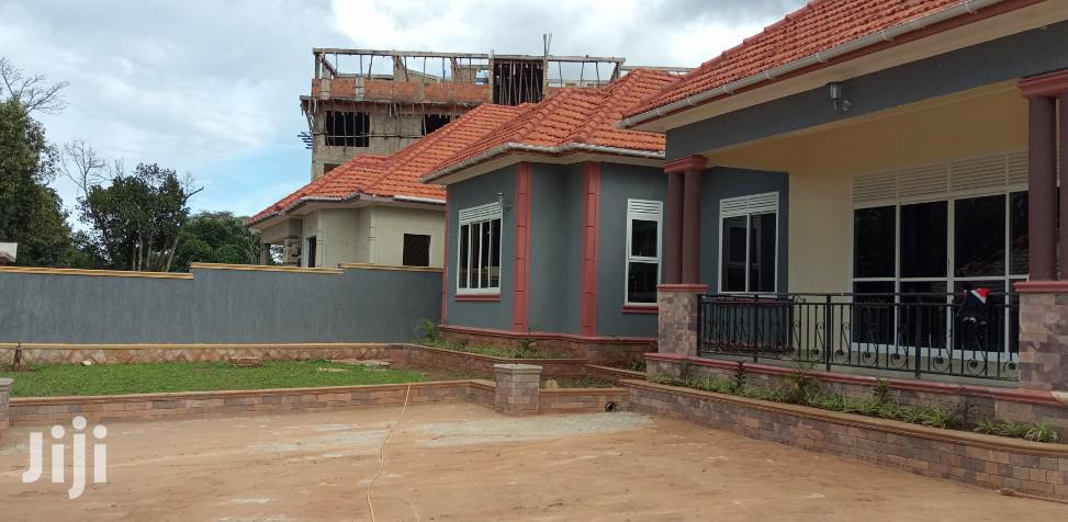 Trending Palatial Homes in Kisasi for Sell