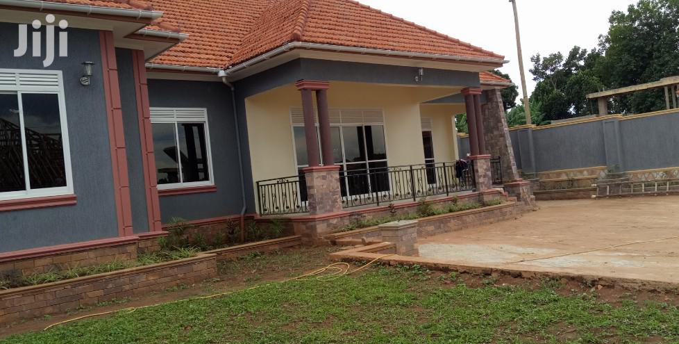 Trending Palatial Homes in Kisasi for Sell
