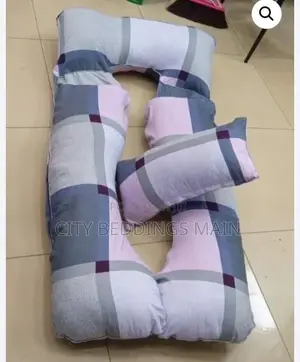 Photo - Pregnant Pillow