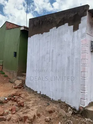 1bdrm Bungalow in Kisaasi Kitala, Nakawa for sale