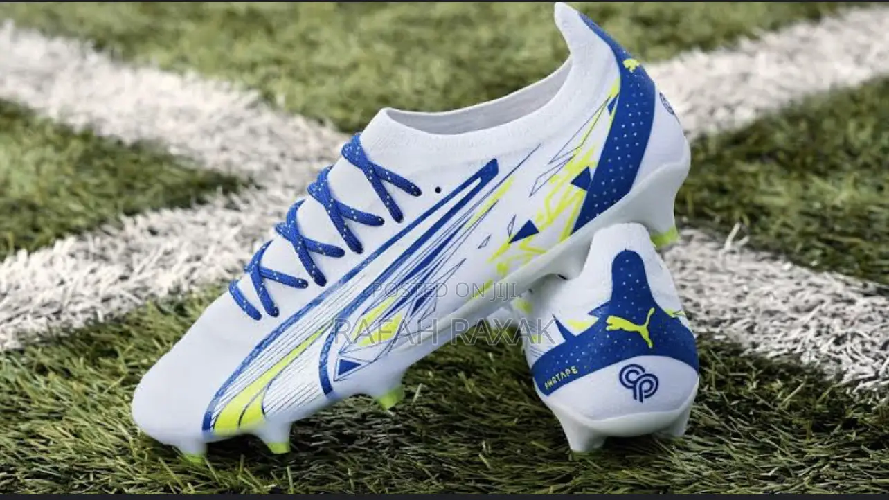 Original Puma Ultra Ultimate Christian Pulisic Soccer Shoes