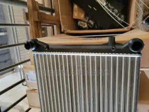 Radiator Engine Cooling Volkswagen Tiguan