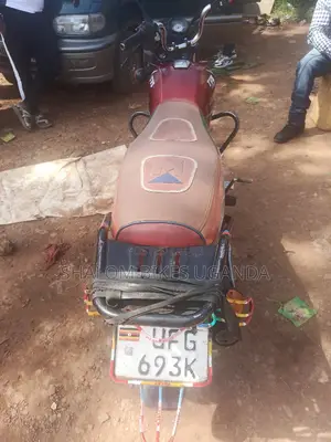 TVS HLX 125 2022 Red