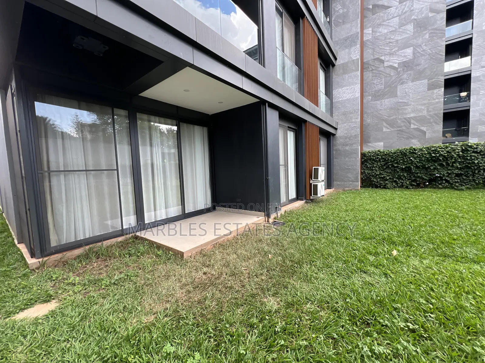 Furnished 4bdrm Apartment in Kololo, Central Division for rent