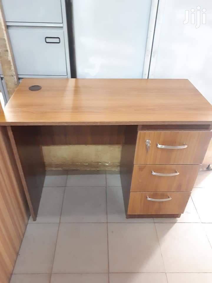 Office Table 1meter