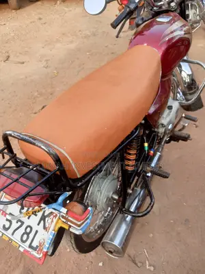Bajaj CT 110X 2022 Red