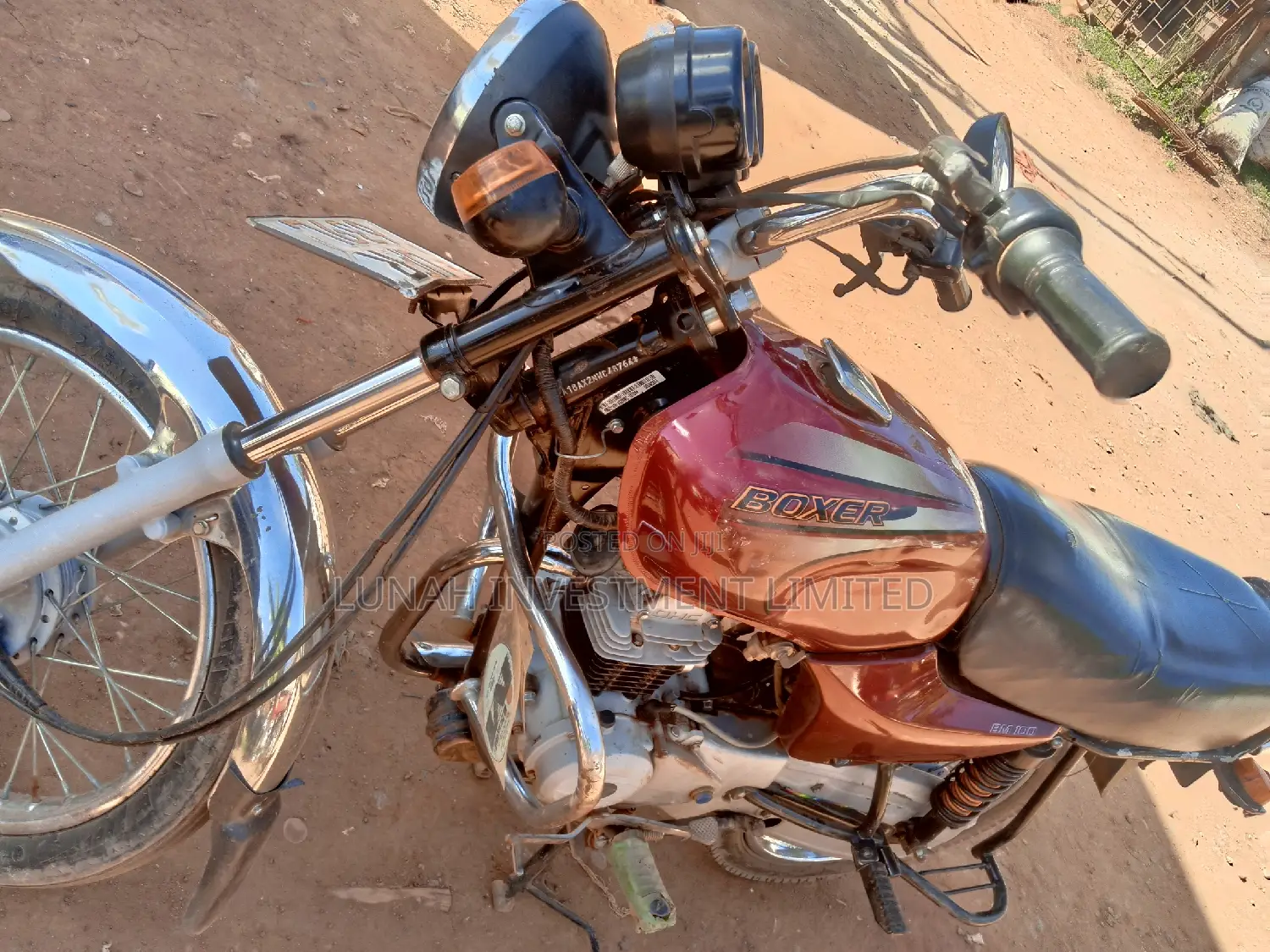 TVS HLX 125 2022 Red